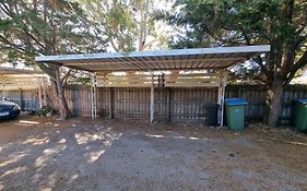 Well-Located 2-Bedroom Unit In Mornington